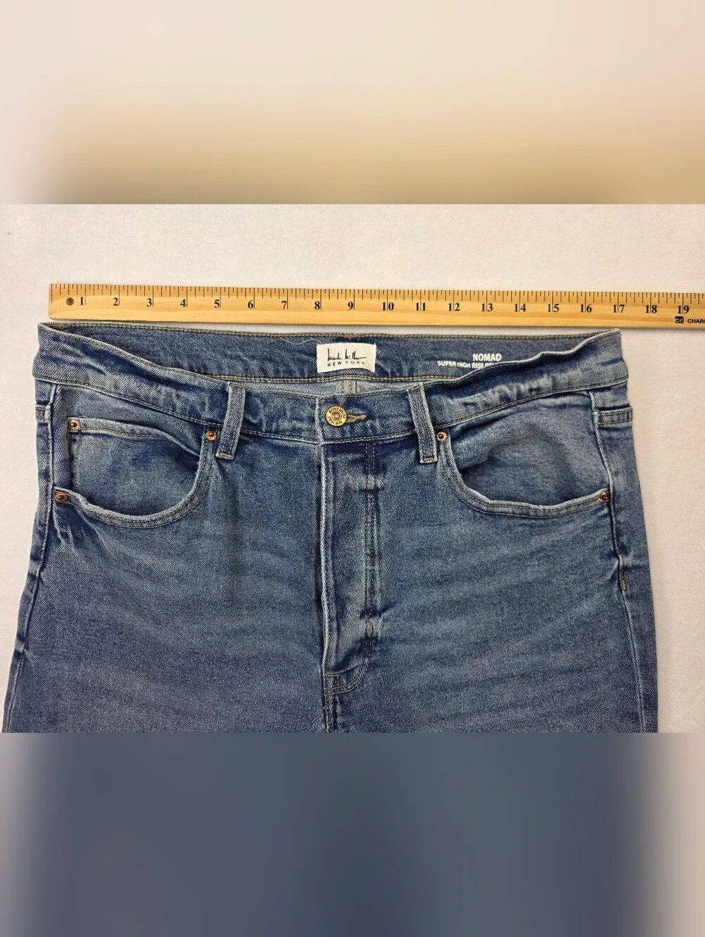 Nicole Miller Nomad Jeans Size 14 Super High Rise Relaxed Straight 3832-Cy